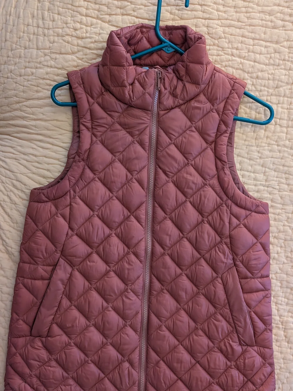 Athleta Whisper Featherless Vest - Rust Orange - Picture 3 of 3